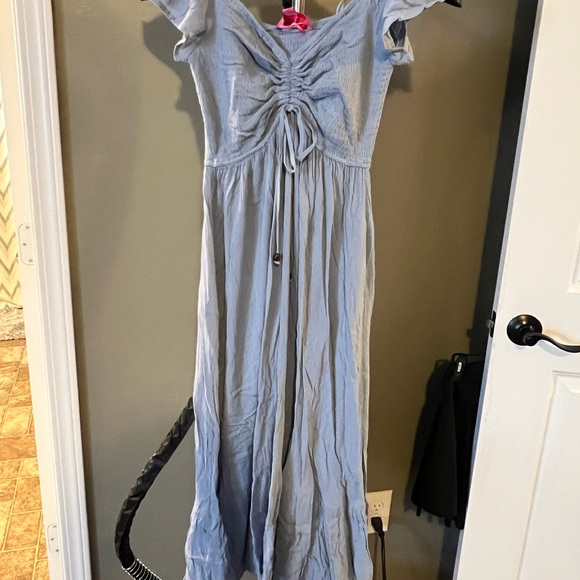 Elegant Blue Maternity Dress - Picture 5 of 6